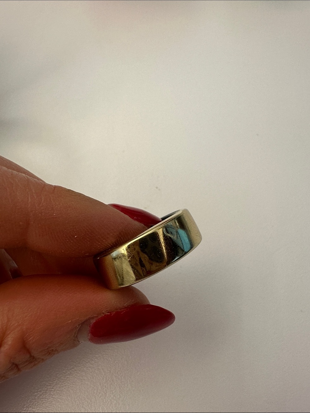 Oura 3 Gold Smart Ring (size 7)